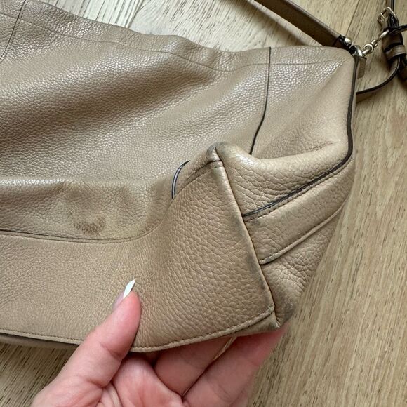 COACH 34312 Scout Hobo Tan Beige Pebbled Leather Shoulder Crossbody Bag - Picture 6 of 11